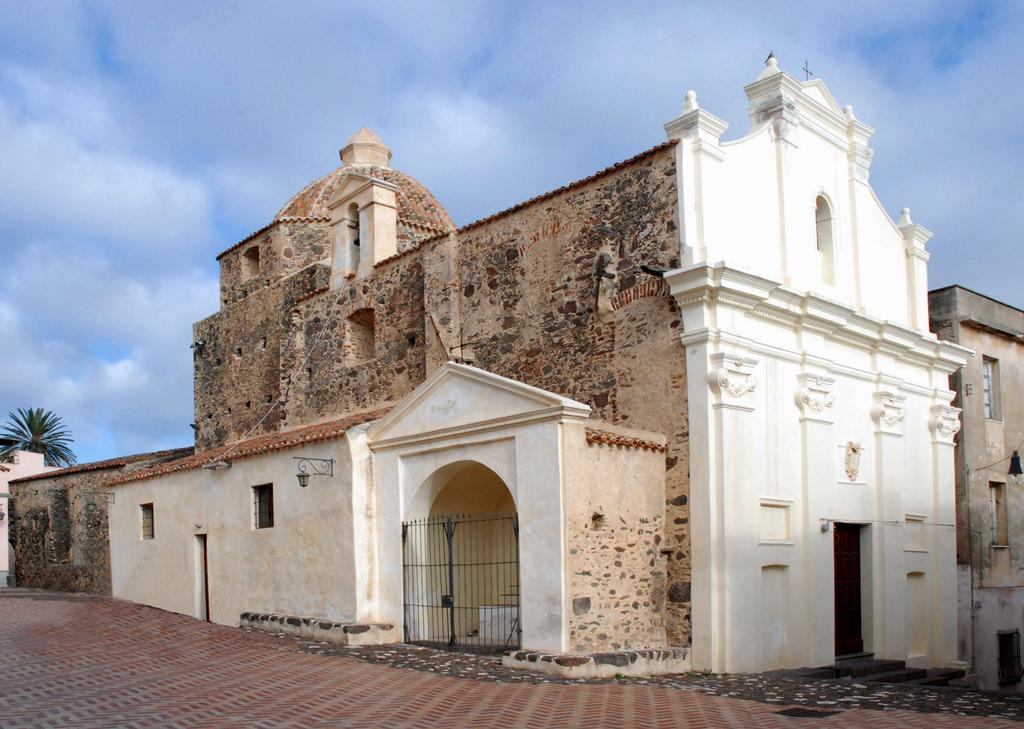 Su Cannonariu Orosei Exterior photo
